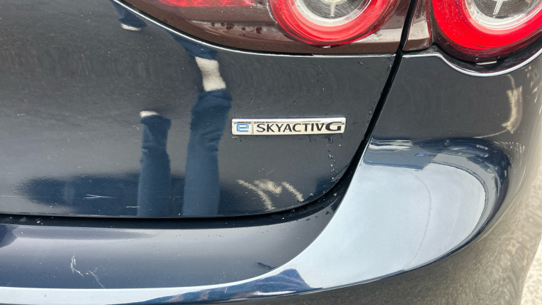 Mazda 3 2.0 e-Skyactiv G MHEV SE-L Lux 5dr Auto Petrol Hatchback